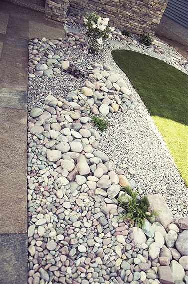 20+ Great DIY Garden Pathway Ideas