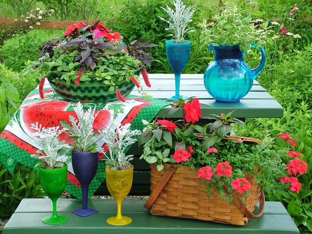 15+ Fascinating Garden Planter Ideas