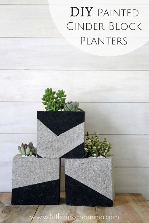 Decorative Garden Projects Using Cinder Blocks