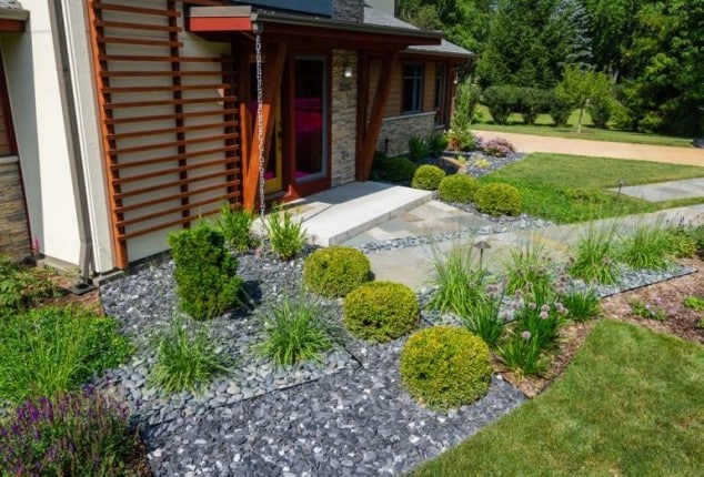 15 Awesome Garden Design With Stones and Rocks