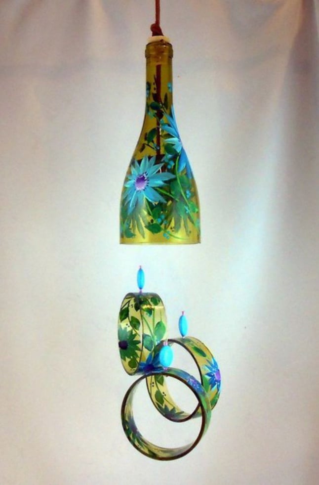 15+ Stunning DIY Recycled Glass Bottle Projects