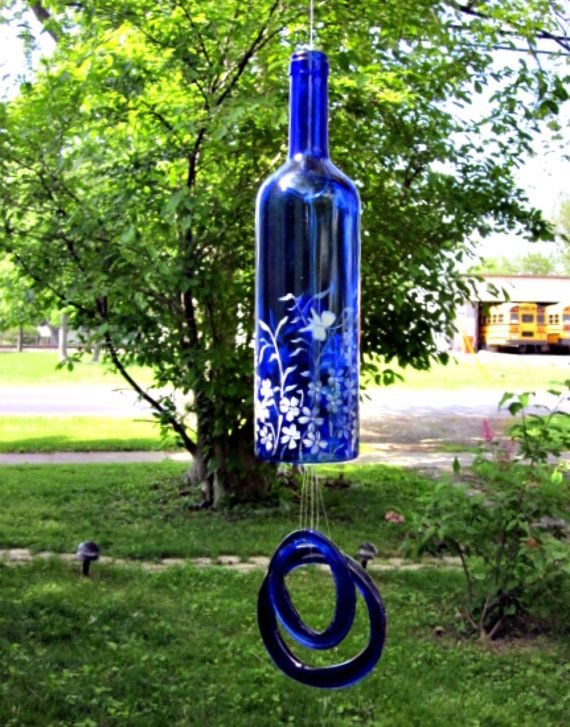 12+ DIY Glass Bottles Garden Decor