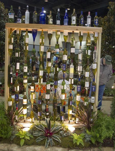 12+ DIY Glass Bottles Garden Decor