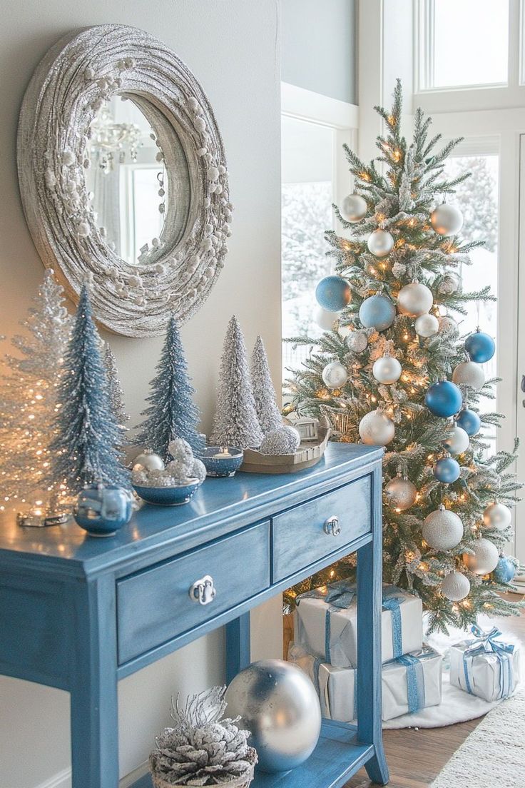 hallway christmas decor ideas for your home 6