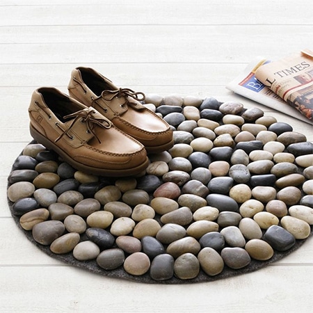 20+ DIY Decorations to Make With Pebbles