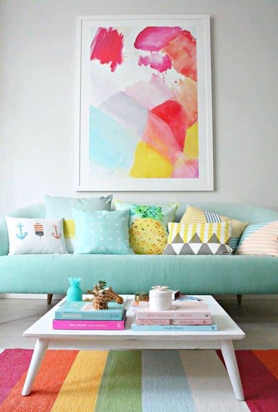 How to Decorate Environments with Large Pictures