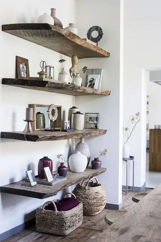 15+ Ideas for Beautiful Rustic Shelves