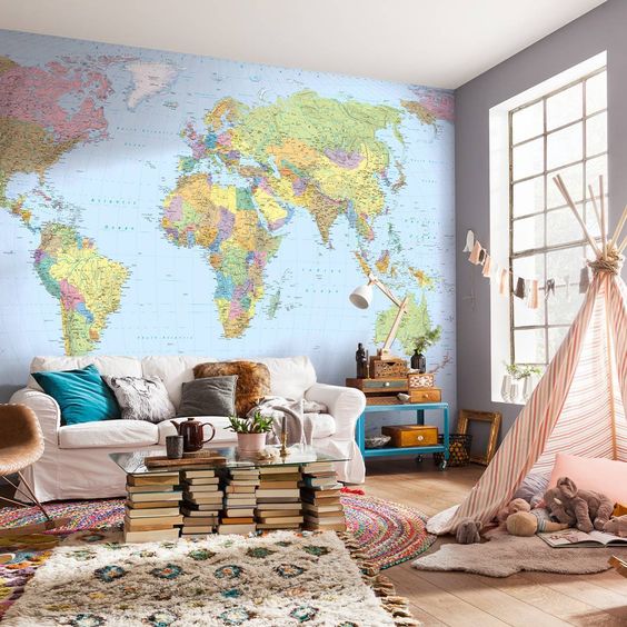 20+ Ideas for Using Maps in Decoration