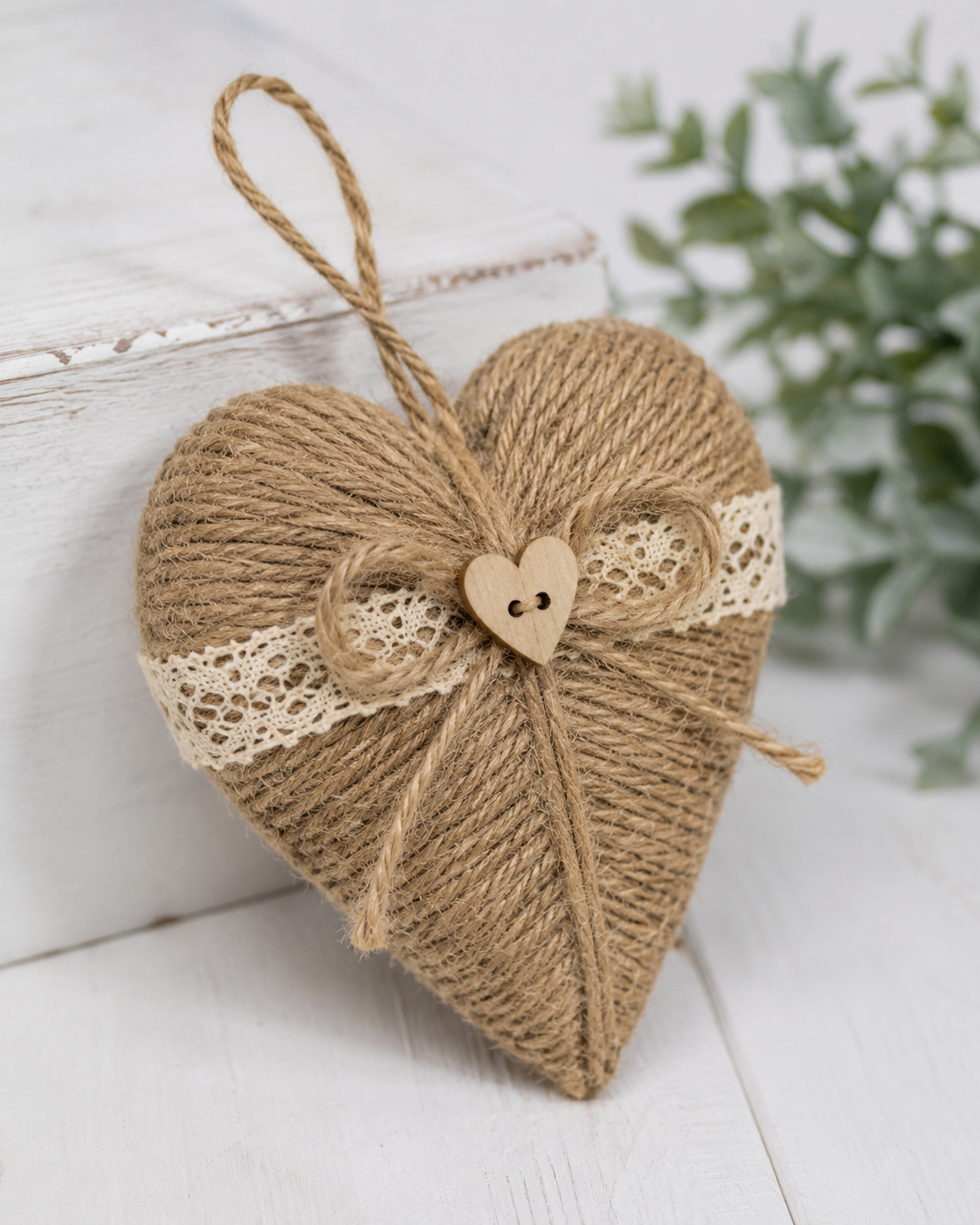 Creative Jute Heart Ideas to Brighten Your Home Creative Jute Heart Ideas to Brighten Your Home jute heart ideas 7