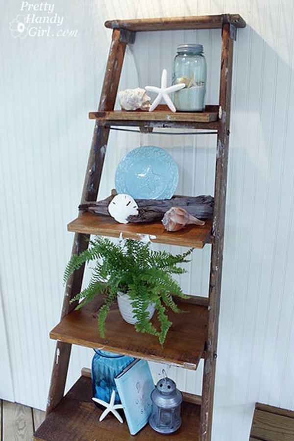 15+ Superb Ladder Decor Ideas