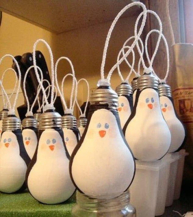 15+ Brilliant Ways to Repurpose Lightbulbs