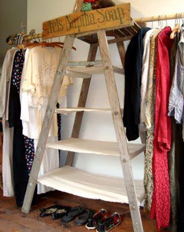 20+ Ingenious Low Cost DIY Closets