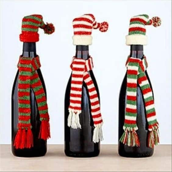 Make Christmas Decorations with Bottles