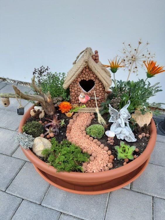 miniature fairy garden 1