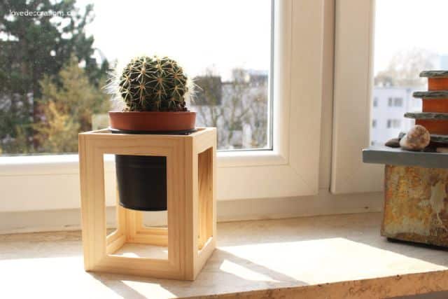 modern-planter-stands-16