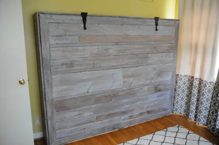 15+ DIY Murphy Beds To Save Space