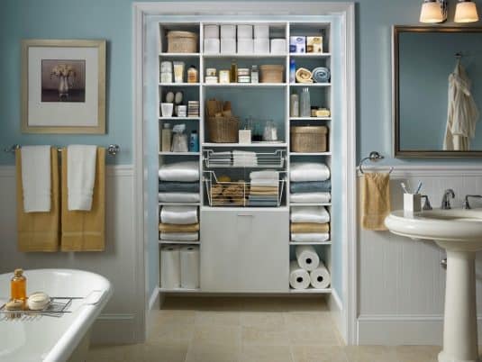 organized-bathroom-2