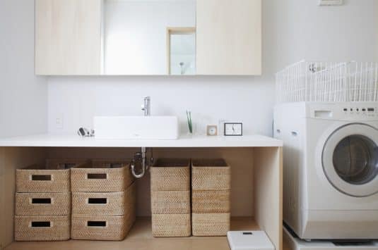 15+ Creative Tips For An Organized Bathroom