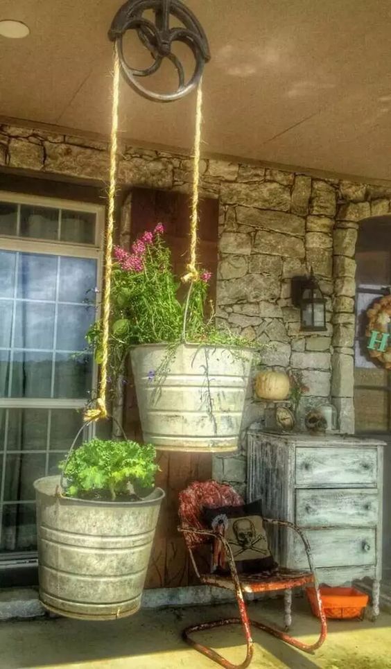 ountry yard and garden decorating ideas 7