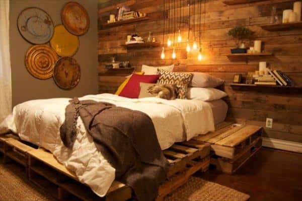 25+ Ingeniously Beautiful DIY Pallet Bed Designs