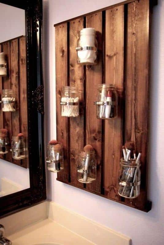 DIY Pallet Projects for Your Rustic Bathroom