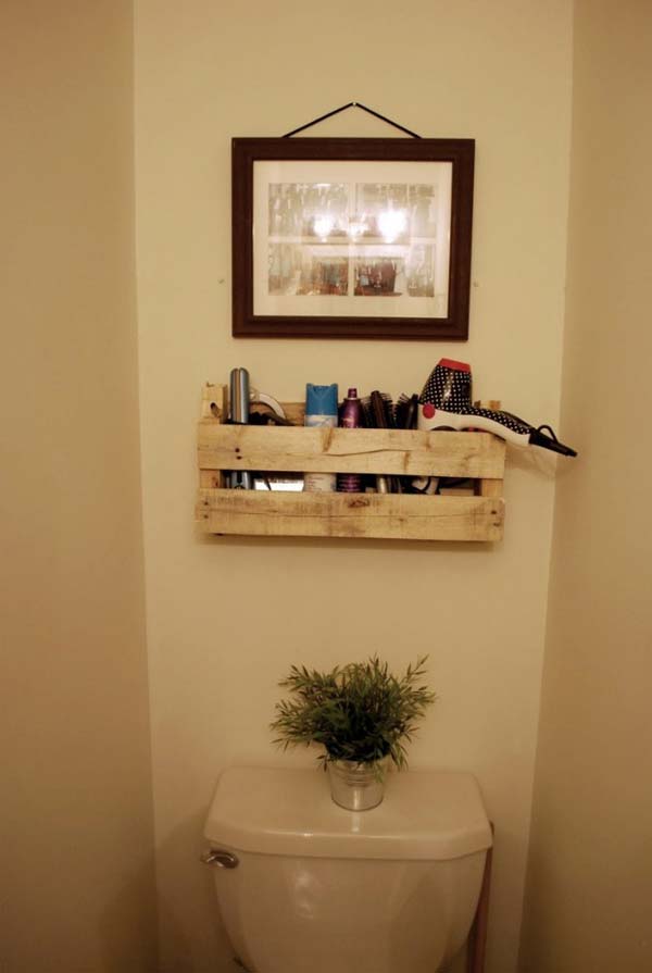 25+ Fantastic DIY Bathroom Pallet Projetcs