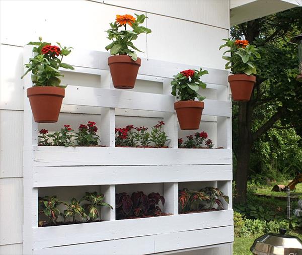 15+ Fantastic DIY Pallet Planters