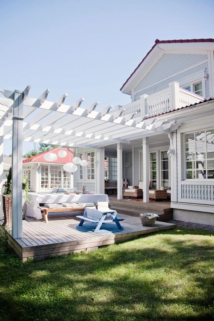 15+ Awesome Pergola Designs