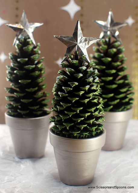 40+ Creative Pinecone Crafts for Your Holiday Decorations