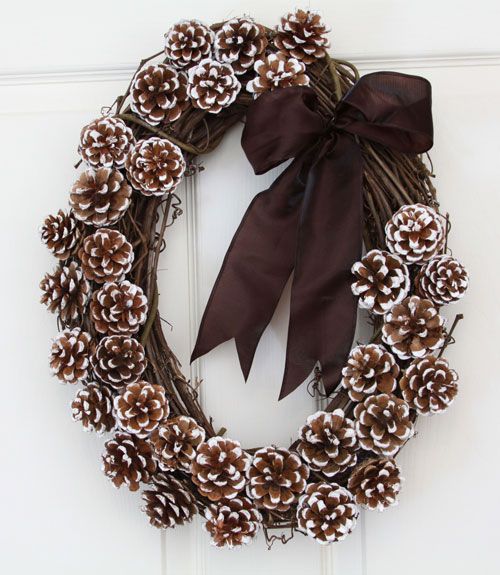 40+ Creative Pinecone Crafts for Your Holiday Decorations