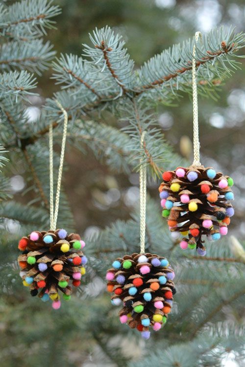 40+ Creative Pinecone Crafts for Your Holiday Decorations