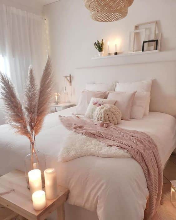 pink bedroom decor