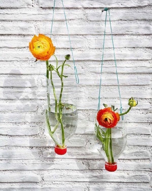 15+ Awesome DIY Projects Made With Plastic Bottles