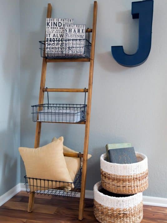 10+ Fabulous DIY Projects With Wire Baskets