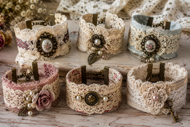 Romantic Vintage Bracelets Made of Fabric and Lace Charm Romantic Vintage Bracelets Made of Fabric and Lace Charm romantic vintage bracelets made of fabric and lace 5