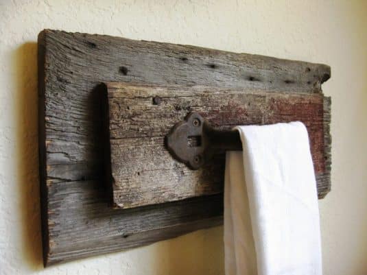 15+ DIY Rustic Bathroom Decor Ideas