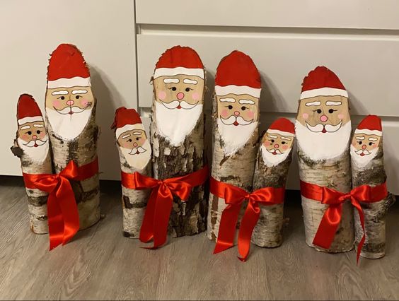 santa claus made from tree trunks 9