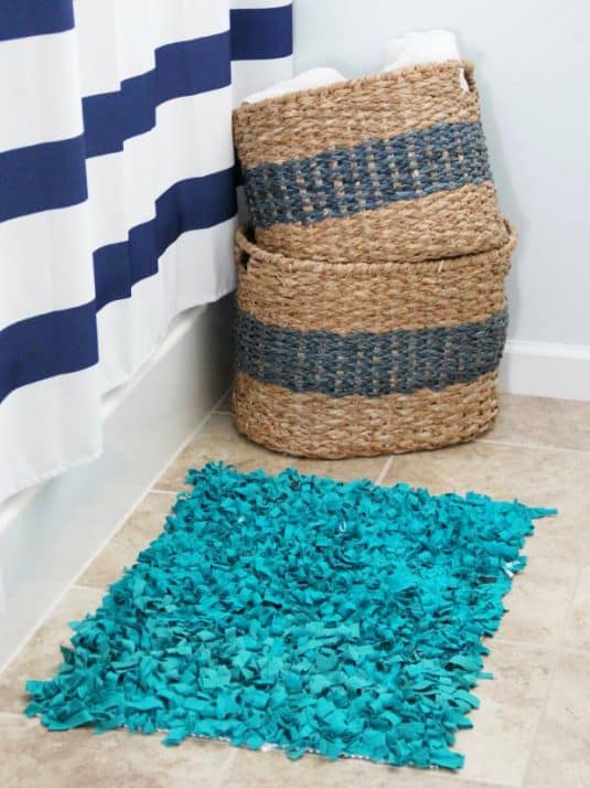 Creative DIY Shower Mats