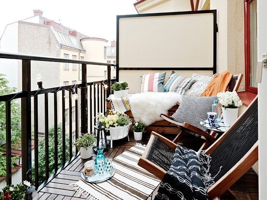 15+ Superb Small Balcony Designs