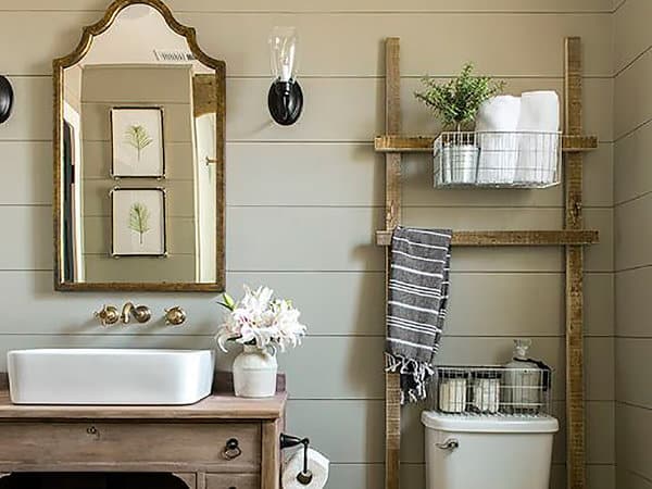 Decor Ideas That Make Small Bathrooms Feel Bigger