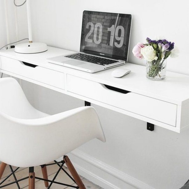 15+ Creative Space Saving Desks