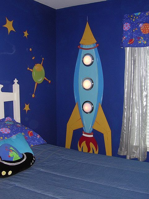 Space themed bedroom decor