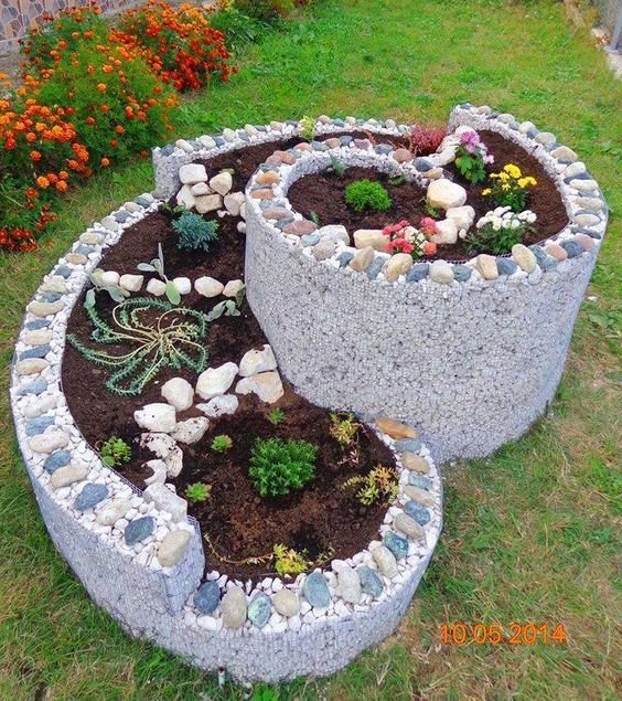 13+ Inspiring Spiral Gardens