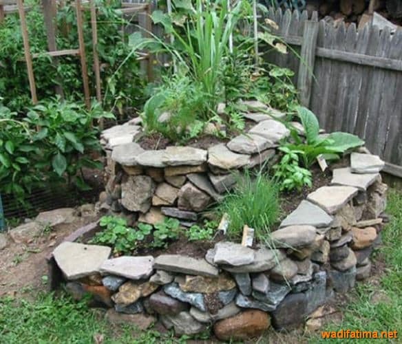 13+ Inspiring Spiral Gardens