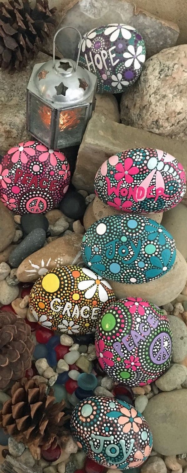 15+ DIY Stone and Pebble Crafts To Beautify Your Life