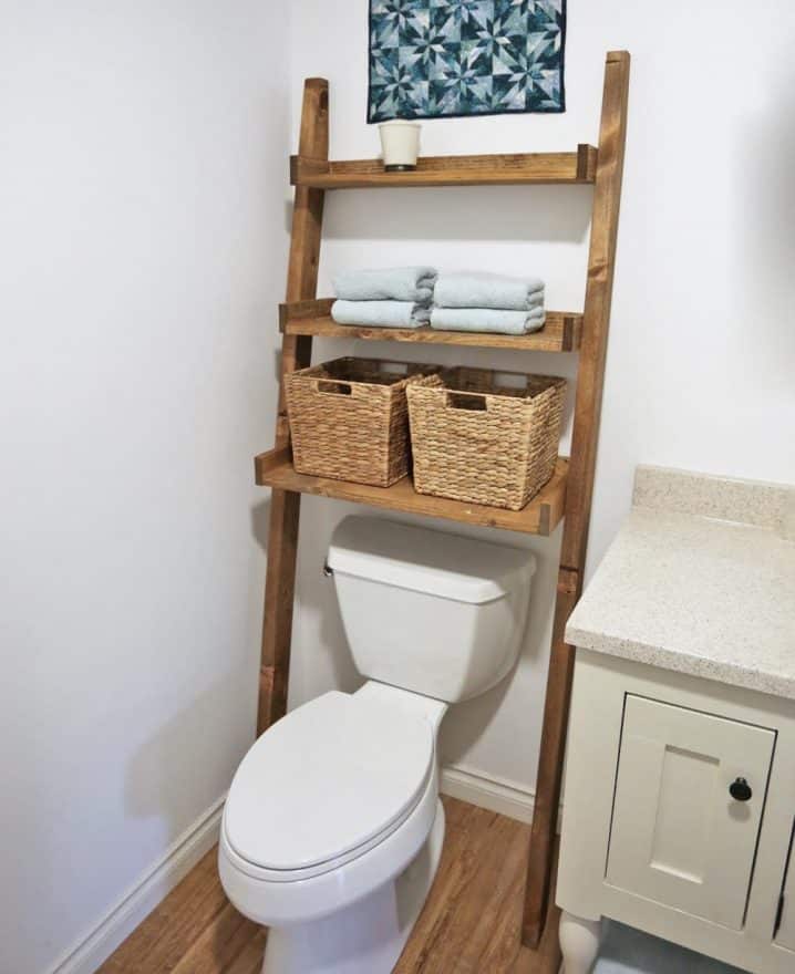 15+ Super Smart Storage Solutions For Small Bathrooms