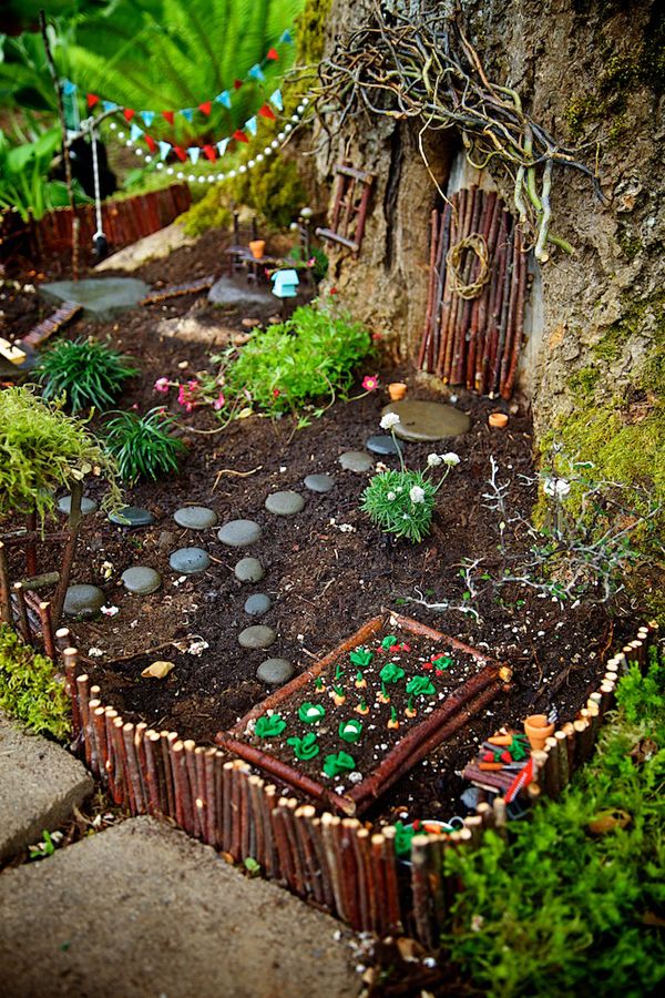 tree stump fairy gardens 2