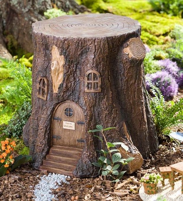 15+ Awesome Tree Stump Fairy Gardens