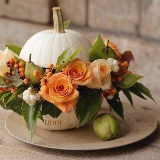 use pumpkins to decorate your home for fall 9