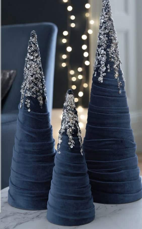 velvet christmas tree 1